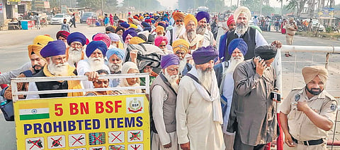 Sikh devotees leave for Pakistan via Attari-Wagah border to celebrate the 550th birth anniversary of Guru Nanak Dev ji at Gurdwara Darbar Sahib Kartarpur. (Photo | PTI)