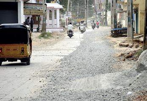 ‘Take up road repair works on warfooting’