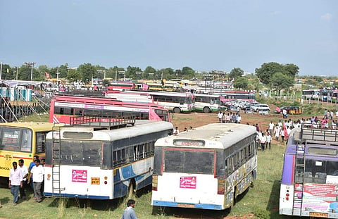 TSRTC JAC allege that nearly 1,000 buses will be removed from the RTC fleet in the city. (File photo | EPS)