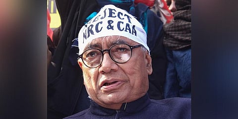 Senior Congress leader Digvijay Singh joins students and activists during a protest demonstration against National Register of Citizens and Citizenship Amendment Act at the Iqbal Maidan in Bhopal Wednesday. (Photo | PTI)