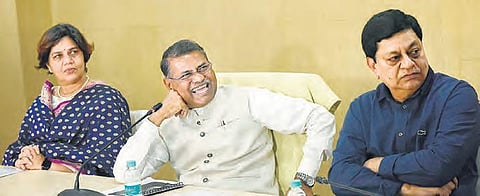 Director of Municipal Administration and Election Authority TK Sreedevi and TSEC Commissioner V Nagi Reddy in Hyderabad on Monday. (Photo | EPS)