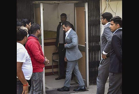Robert Vadra at ED office in New Delhi (Photo | PTI)