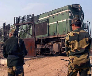 Indian Railways has decided to cancel operations of the Indo-Pak Samjhauta Express (File Photo | PTI)
