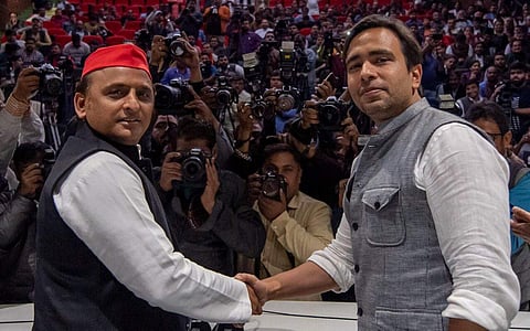 SP chief Akhilesh Yadav and RLD vice-president Jayant Chaudhury announced alliance for the Lok Sabha polls. (Photo: Akhilesh Yadav, Twitter)