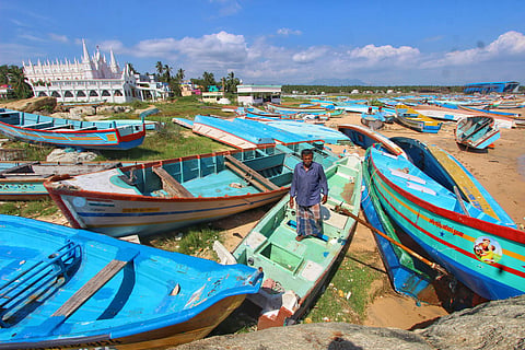 The government will also mobilise Rs 7.94 crore from the Ockhi relief fund for purchasing 120 FRP boats for fisherfolks affected (File Photo | EPS)