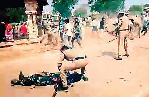 The followers of Bhuma and Gangula pelted stones at one another at a polling centre near Ahobilam in Kurnool district on Thursday | Express