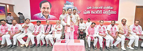 TRS supremo and Chief Minister K Chandrasekhar Rao speaks during a meeting with party leaders on the pink party’s preparedness for the ensuing ZP and MPP elections, in Hyderabad on Monday | Express