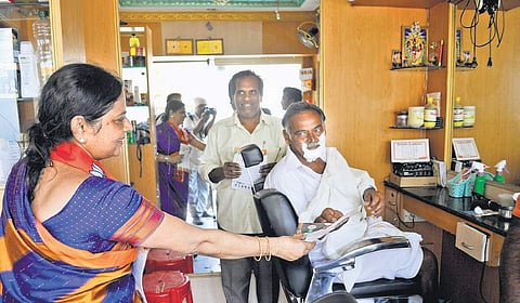 A file photo of Datty Sadananda Gowda campaigning for her husband Union Minister Sadananda Gowda in Bengaluru