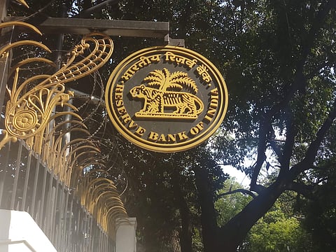 The logo of RBI is seen outside its Bengaluru office (EPS| Debdutta Mitra)