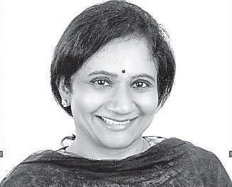 Senior journalist Aruna Ravikumar