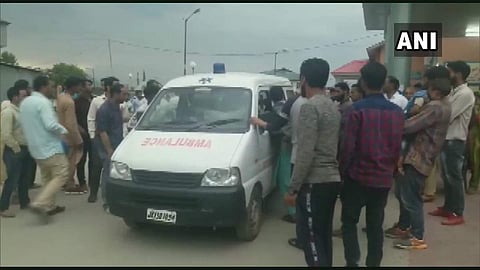 Militants lobbed a grenade at Pulwama police station which exploded outside the station on 18 June 2019. (Photo | ANI Twitter)