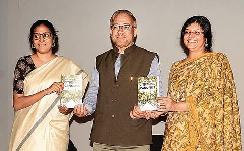 Harini Nagendra, Raghavendra Gadagkar and Seema Mundoli Shriram BN
