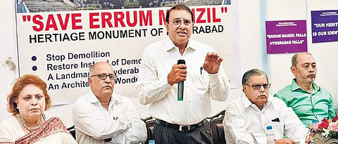 Nawab Shafath Ali Khan, kin of Nawab Fakhrul Mulk along with other relatives appealing to the State government not to demolish Errum Manzil. (Photo | Vinay Madapu, EPS)