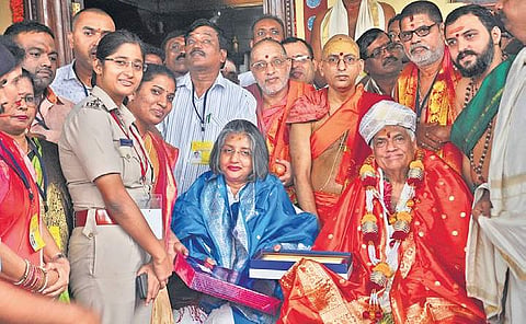 Sri Lankan Prime Minister Ranil Wickremesinghe and his wife Maithree Wickremesinghe at Sri Mookambika Temple, Kollur on Friday | express