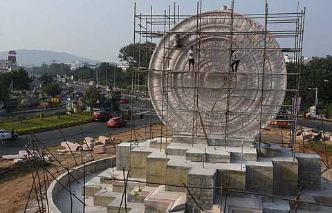 When it comes to the Amaravati capital region, the government has enhanced the price of a square yard to Rs 5,000 from the existing Rs 2,000. (File photo | EPS)