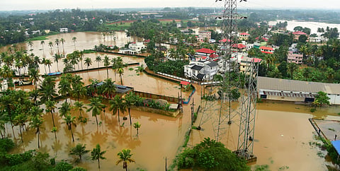 The low lying areas at Kalamassery were inundated in Kochi. (Photo | EPS, Albin Mathew)