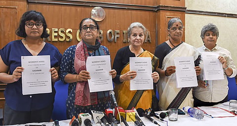 Syeda Hameed, Annie Raja, Poonam Kaushik, Kawaljeet Kaur and Pankhuri Zaheer releases a fact finding report on the situation of Kashmir Valley. (Photo | PTI)