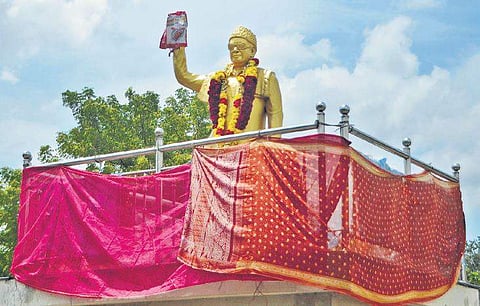 With the model code of conduct kicking in, a statue of MGR covered in Nellai | v karthik alagu