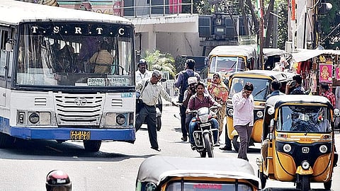 TSRTC bus (File Photo |EPS, R Satish babu0
