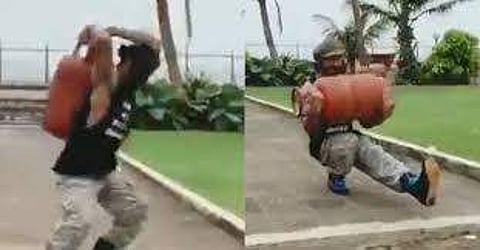Vidyut Jammwal gives us workout goals everyday! (Videograb)
