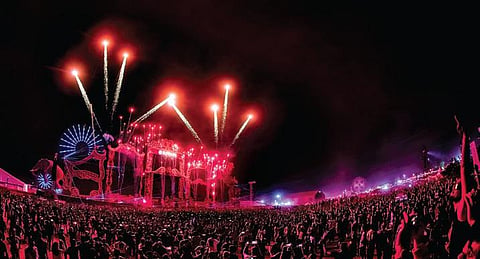 Pyro FX at Sunburn