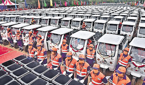 Chief Minister Edappadi K Palaniswami, on Wednesday flagged off a fleet of waste management equipment during a function at Island Grounds in Chennai | P Jawahar
