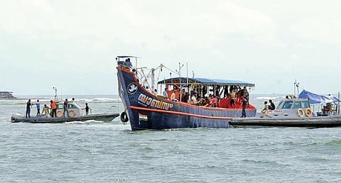 Coastal security police checking a fishing boat at Fort Vypeen on Thursday | A Sanesh