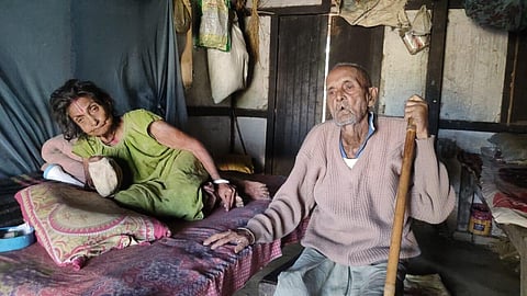 File photo of Chandradhar Das with wife (Photo | EPS)