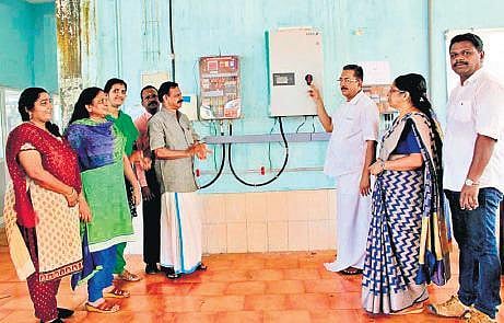 City government school goes completely solar