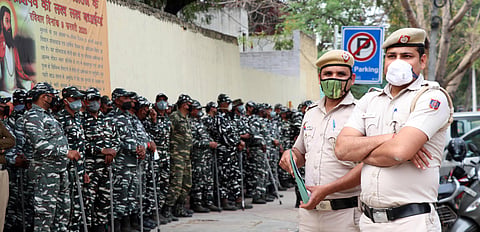 Delhi Police officials wear protective mask to mitigate the spread of coronavirus in New Delhi on Friday. March 20 2020. (Photo | Ashish Kumar Kataria/EPS)