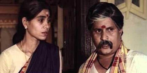 A still from Visu-starrer 'Samsaram Adhu Minsaaram'.