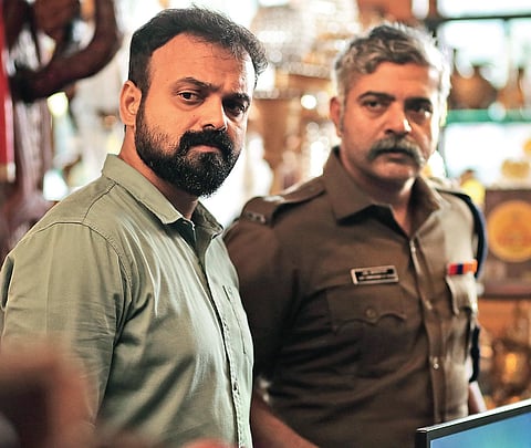 Still from Anjaam Pathira