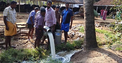 Milch farmers of Kunnamkattupathy in Chittur pouring their excess milk on the ground as Milma had not procured their milk on Wednesday due to the lower demand in the wake of the COVID-19 lockdown.