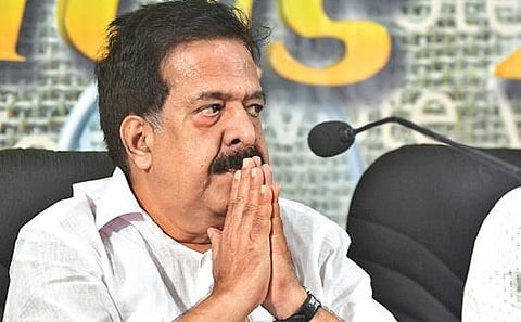 Chennithala asks CM to come clean on Sprinklr