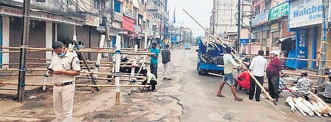 Entry points of Nala Road locality being sealed | Express