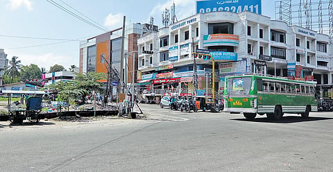 Kaloor Junction | Arun Angela