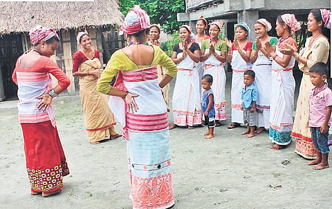 Each state has been allotted five days to represent itself through infographics, pictures, illustrations, sketches, videos and storytelling, traditional recipes, tourist spots and their USP.