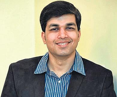 Dr Pankaj Gangil
