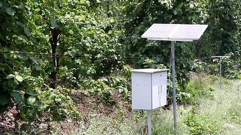 Tentacle Solar Fencing