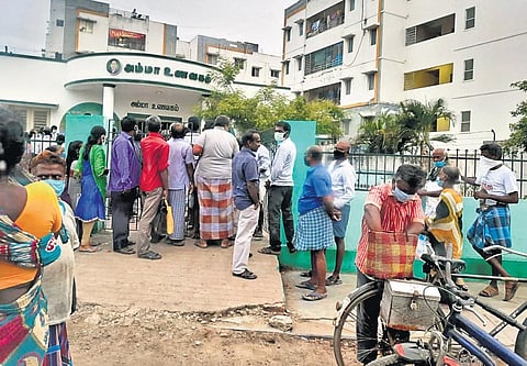 A crowded Amma canteen at Zone 4 Tondiarpet | Express