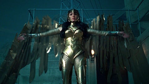 Gal Gadot's Wonder Woman can be seen wearing her new shiny suit (Photo | YouTube Screengrab)