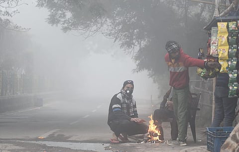 Dense fog engulfs Delhi