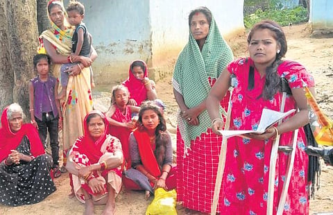 (Extreme right) Kalawati Kumari with some of the villagers she has educated.