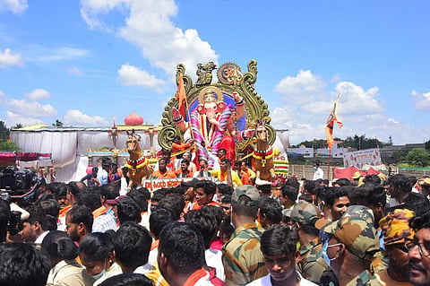 The movement of the procession was very slow throughout the course.