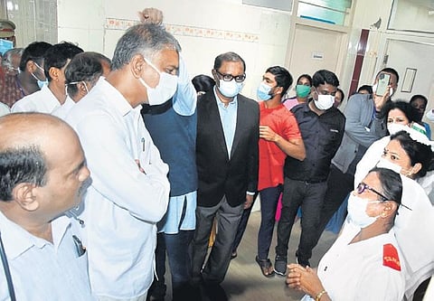 Health Minister T Harish Rao speaks to nurses after inaugurating the 100-bed ICU ward at Niloufer Hospital, in Hyderabad, on Saturday; RVK Rao