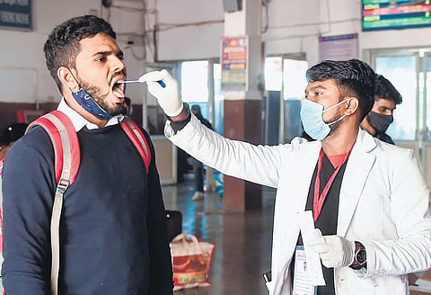 Covid-19 testing amid the Omicron scare, at Lucknow station on Friday | Pti