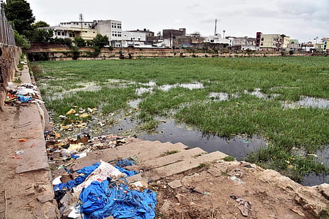 Littering in public places. (File Photo | EPS)