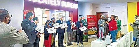 India Post unveils a post mark and cover to commeorate this milestone