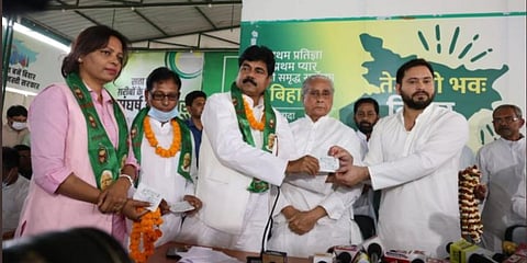 35 senior leaders of RLSP including working state president and principal general secretary joined RJD. (Photo | Twitter @yadavtejashwi)