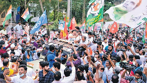 UDF workers accord a rousing reception to Vadakara MP and Nemom candidate K Muraleedharan on his arrival from New Delhi at Jagathy bridge, from where he kicked off his road show on Tuesday | Vincent P